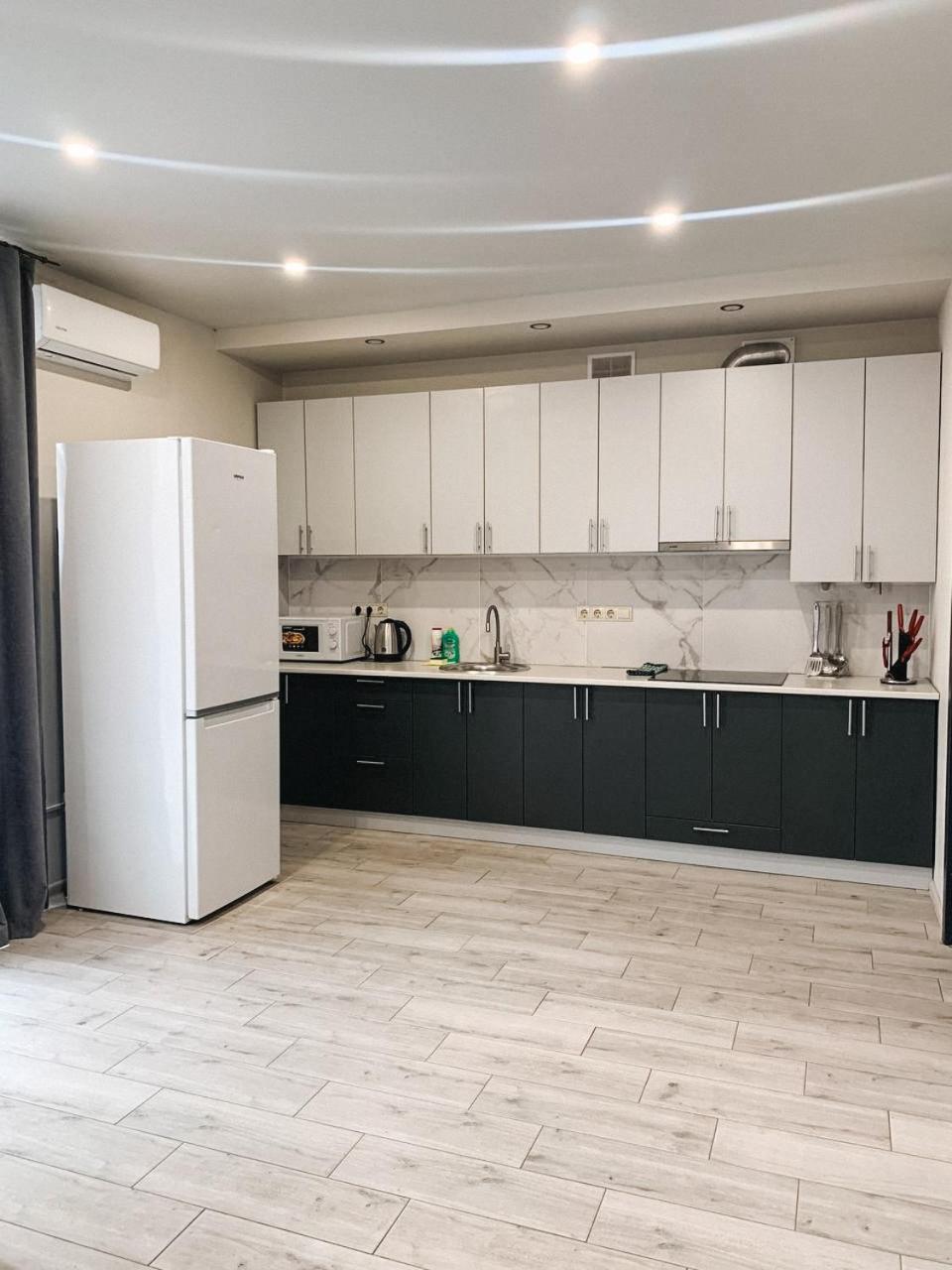 Apartments Domovik Mira 11S/5 موكاشيفه المظهر الخارجي الصورة